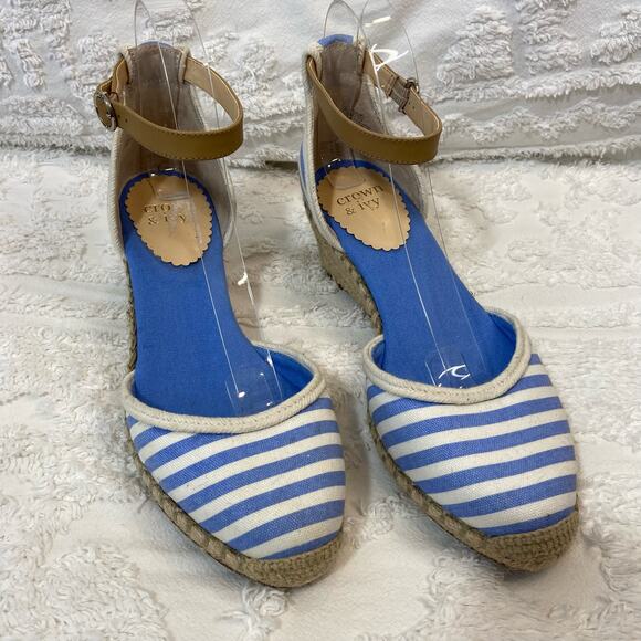CROWN & IVY Nautical Blue White Stripe Espadrille Wedge Shoe Sz9M Resort Relaxed - Picture 1 of 7